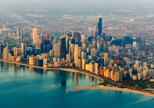 the Chicago skyline along Lake Michigan